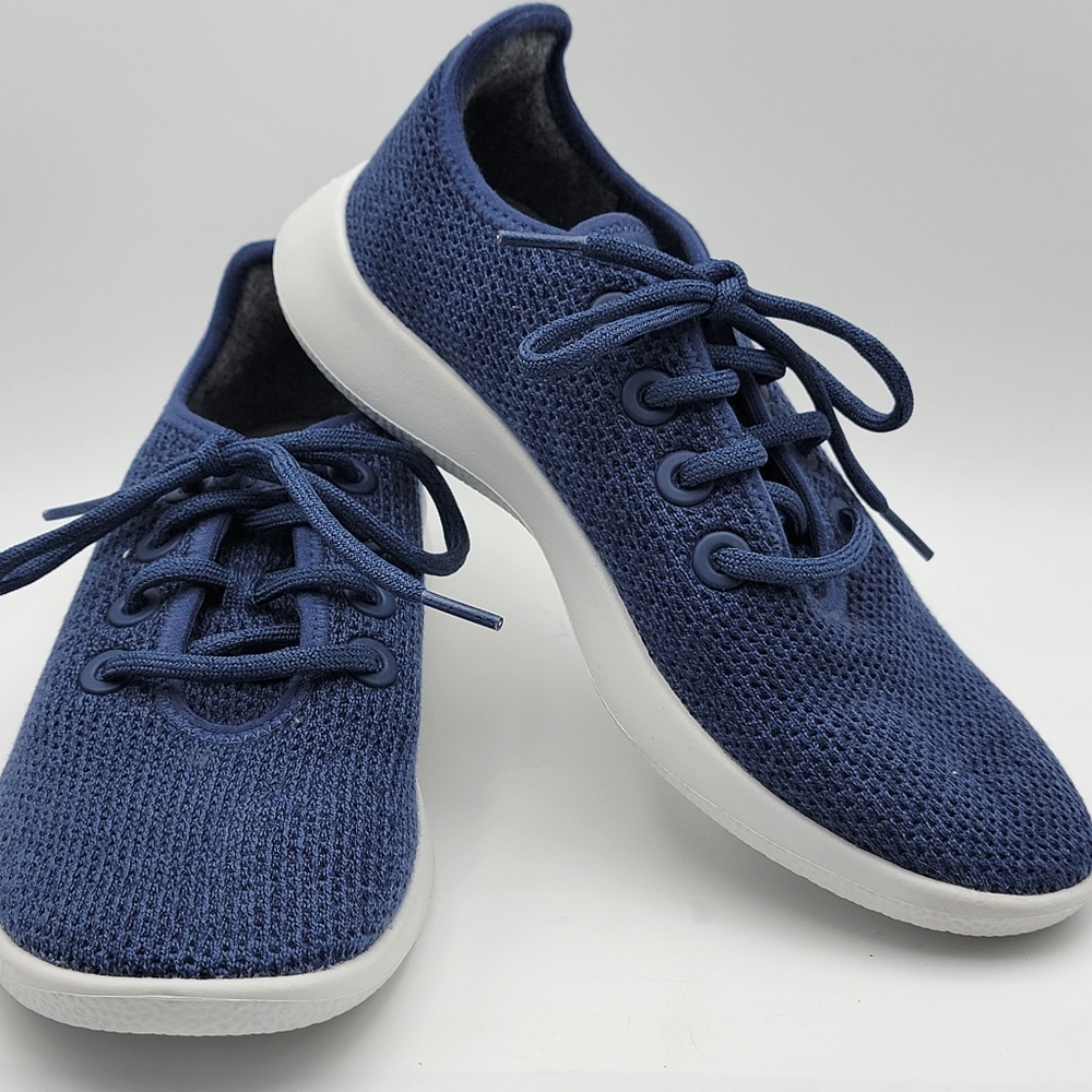 NWOT! Allbirds‎ Women's Tree Runner Blue Knit Sneakers SIZE 8. #1601